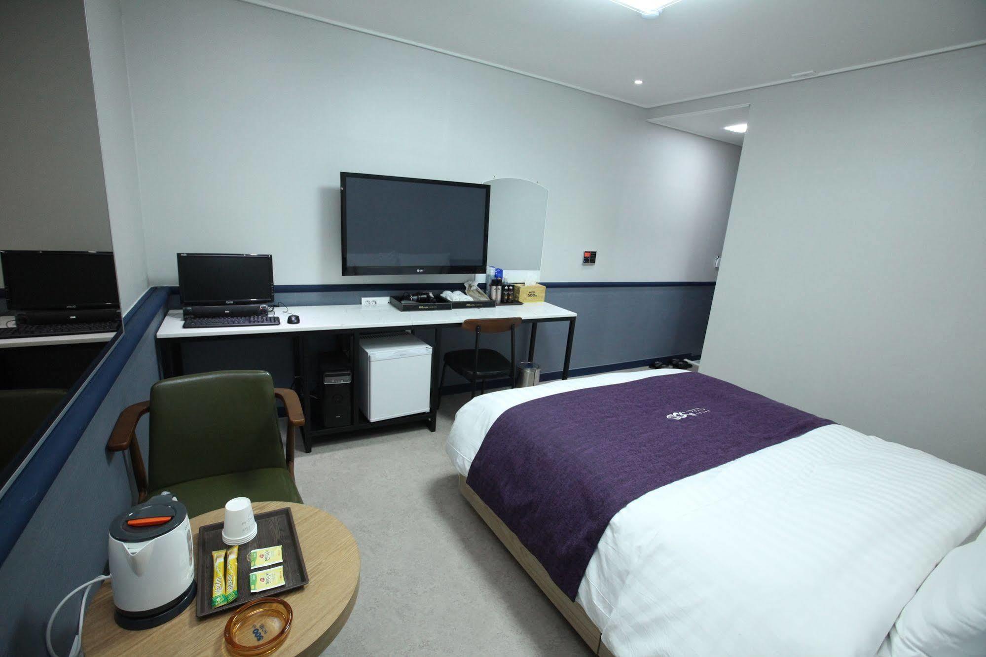 Hotel 500Th Mokpo Eksteriør bilde